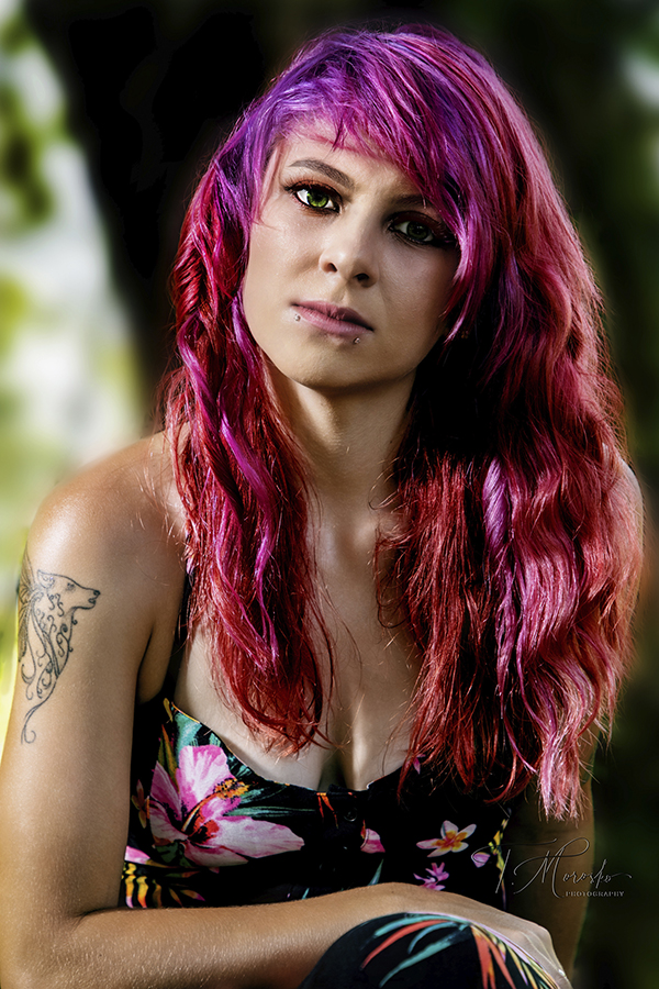 girl with pink hair